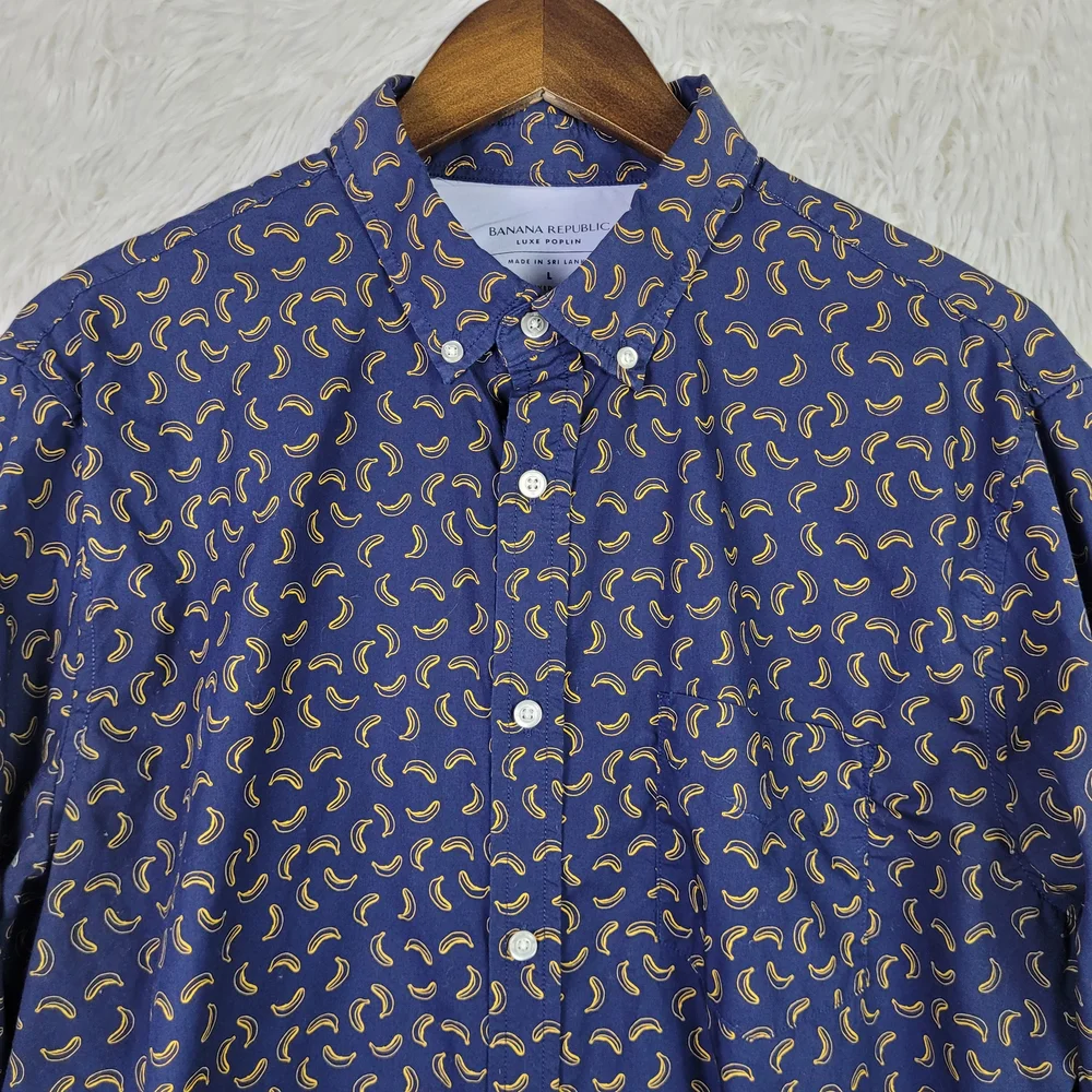 Banana Republic Mens L Luxe Poplin‎ Slim Fit Fruit Graphic Shirt Preppy Casual
